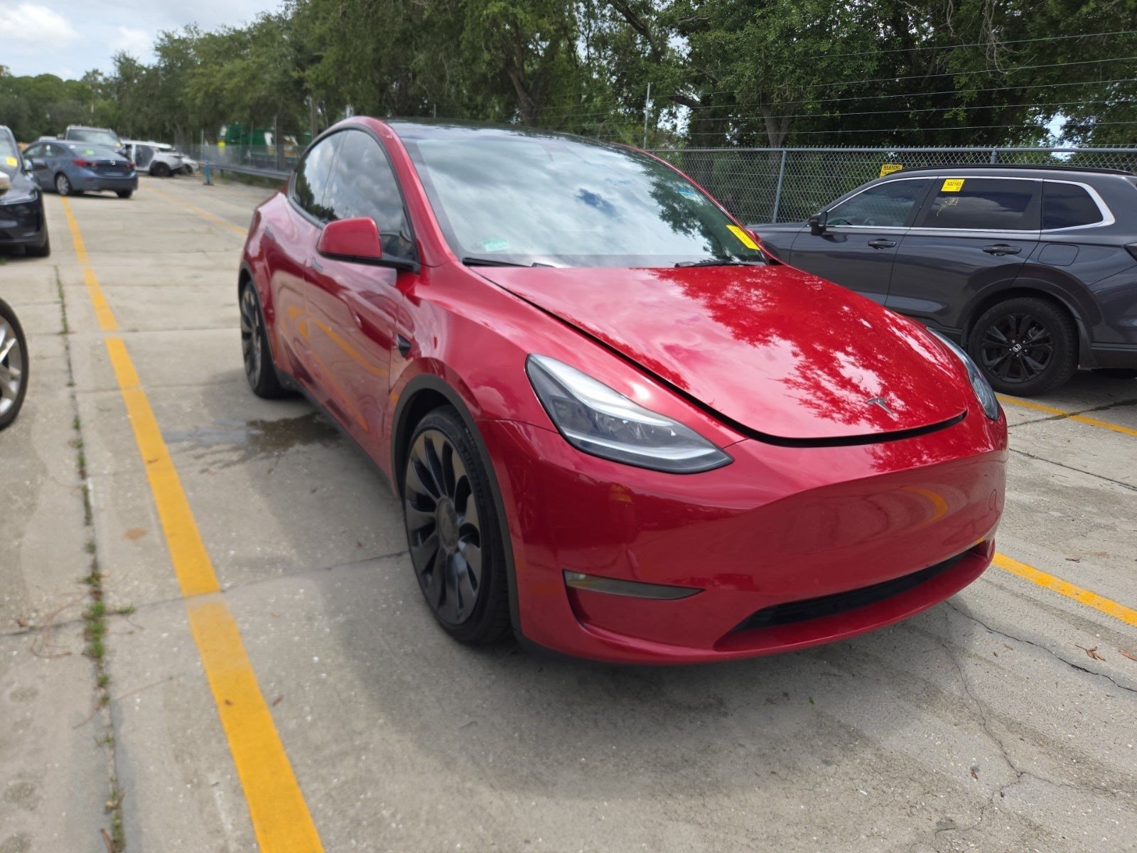 Used 2022 Tesla Model Y Performance AWD/4WD image 6