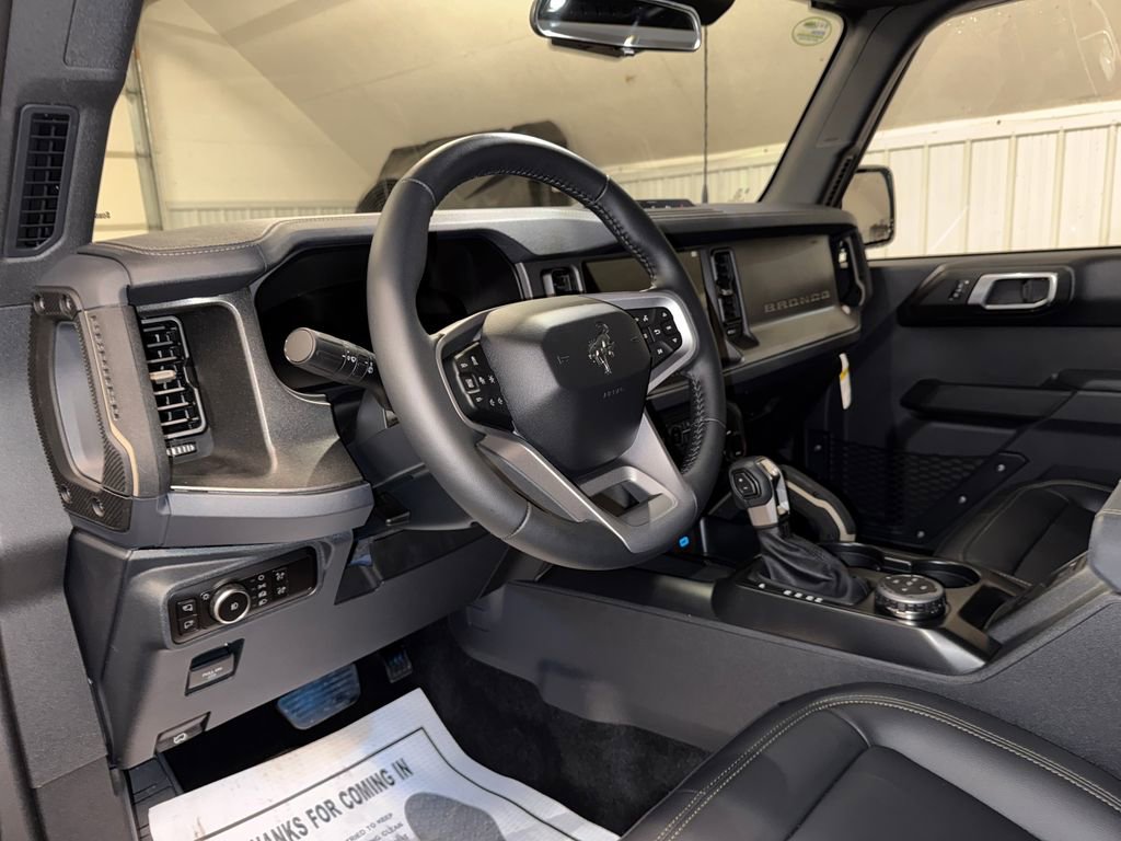 New 2025 Ford Bronco Badlands image 19