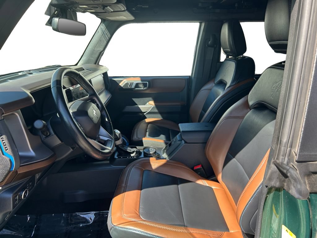 Used 2022 Ford Bronco Outer Banks AWD/4WD image 12