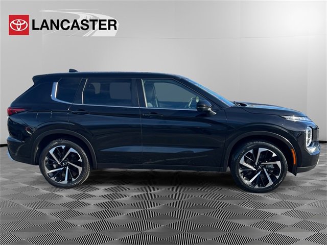 Used 2024 Mitsubishi Outlander SE image 8