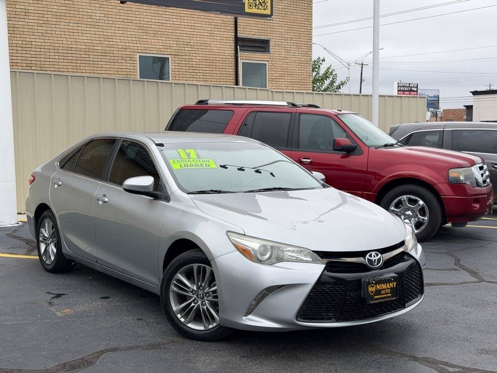 Used 2017 Toyota Camry SE FWD image 8