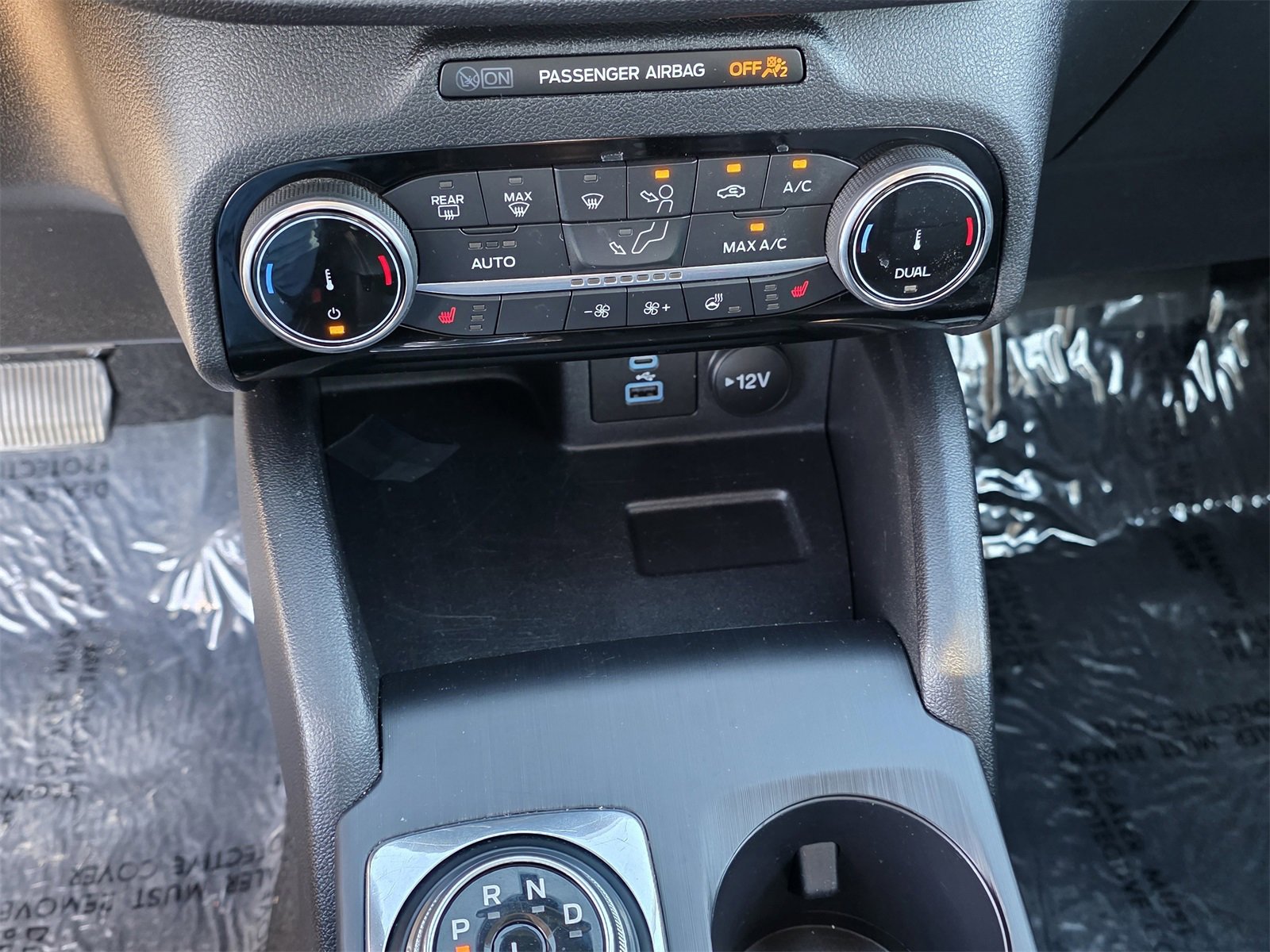 Used 2022 Ford Escape SEL image 33