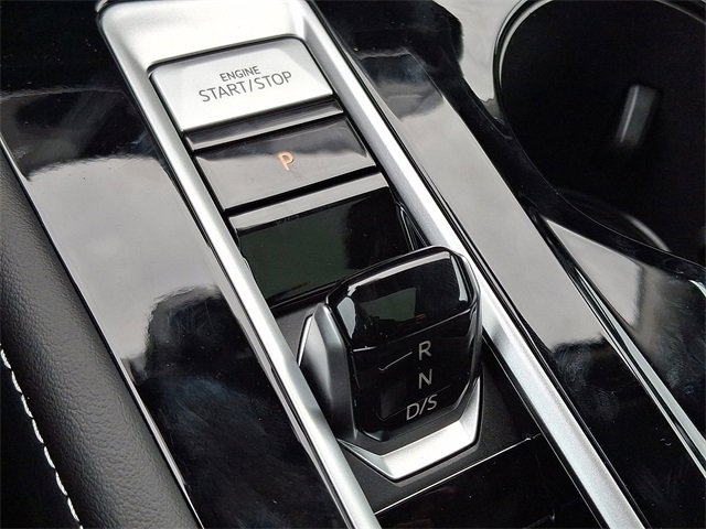 New 2026 Volkswagen Atlas SEL Premium R-Line image 8