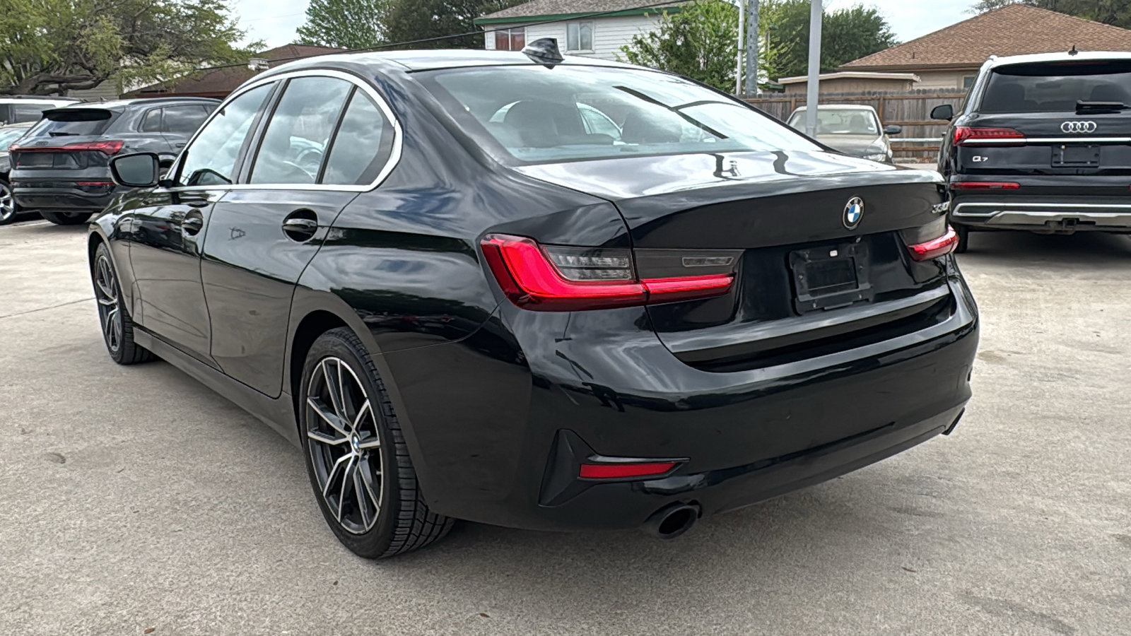 Used 2019 BMW 330i Sedan w/ Convenience Package RWD image 5