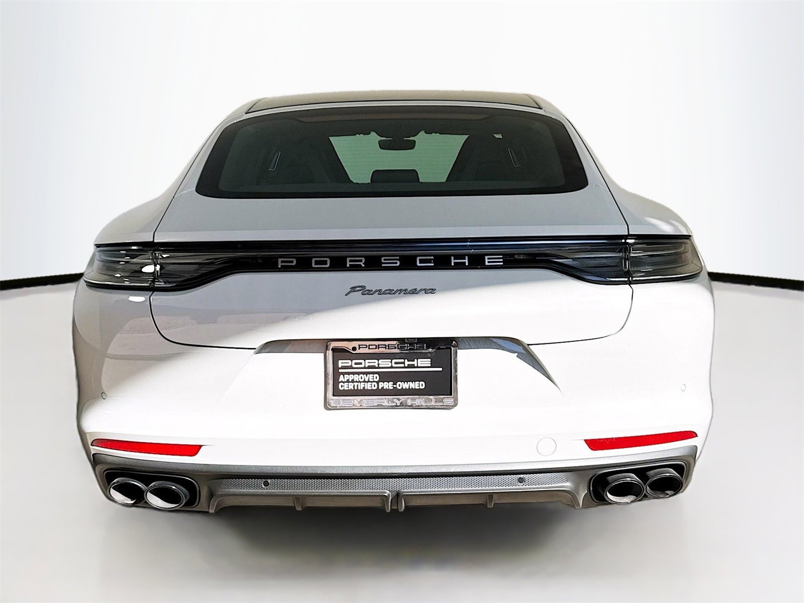 Used 2022 Porsche Panamera Platinum Edition image 10
