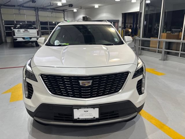 Used 2019 Cadillac XT4 Premium Luxury AWD/4WD image 3