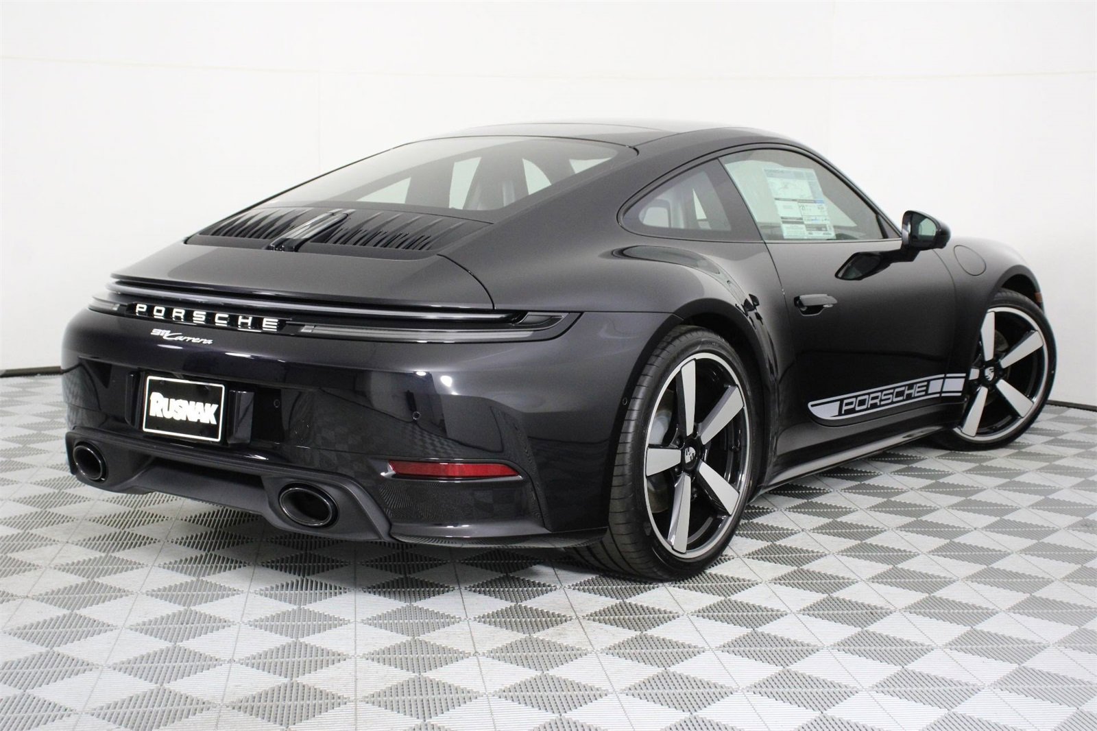 New 2026 Porsche 911 Carrera image 7