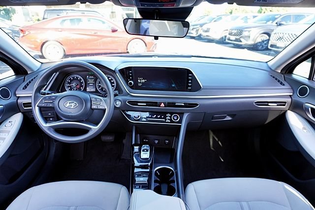 Certified 2023 Hyundai Sonata SEL FWD image 17