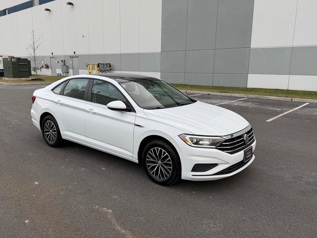 Used 2019 Volkswagen Jetta SEL image 3