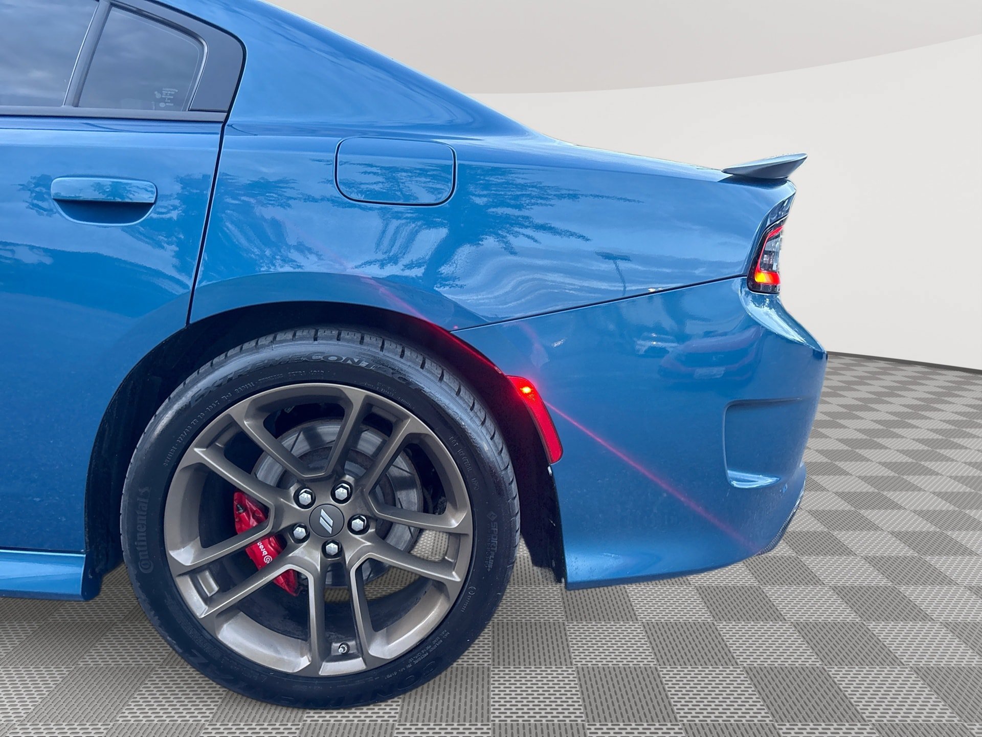 Used 2020 Dodge Charger Scat Pack w/ Dynamics Package RWD image 29