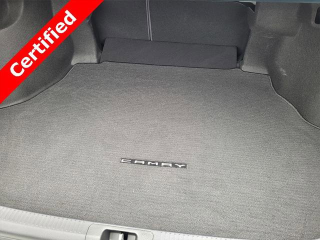 Used 2021 Toyota Camry XSE image 8