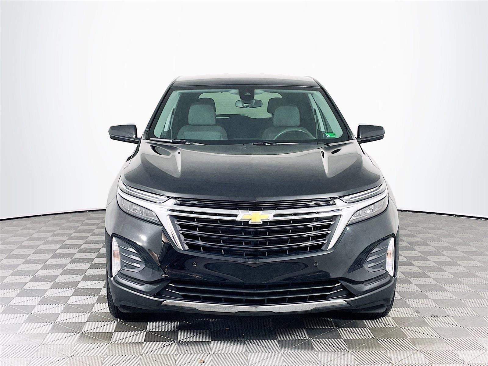 Certified 2024 Chevrolet Equinox LT image 2