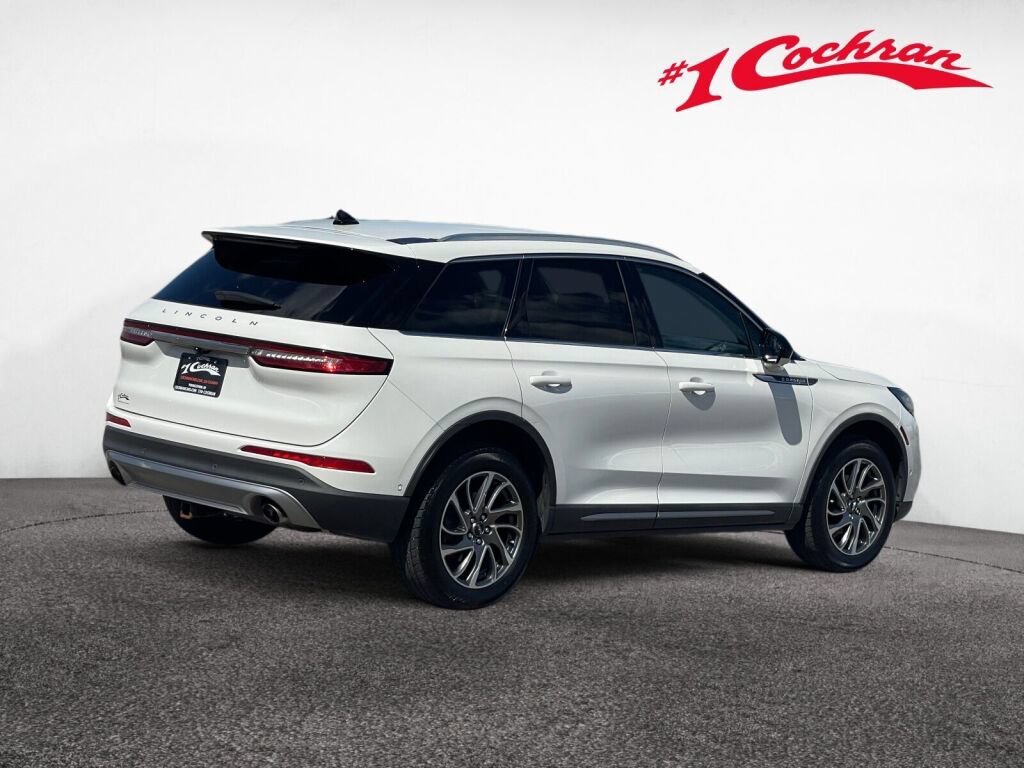 Used 2021 Lincoln Corsair AWD image 26