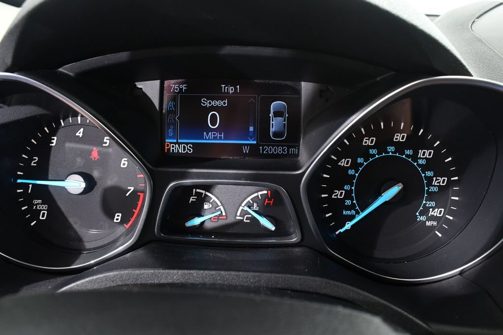 Used 2016 Ford Escape Titanium w/ Equipment Group 301A AWD/4WD image 25