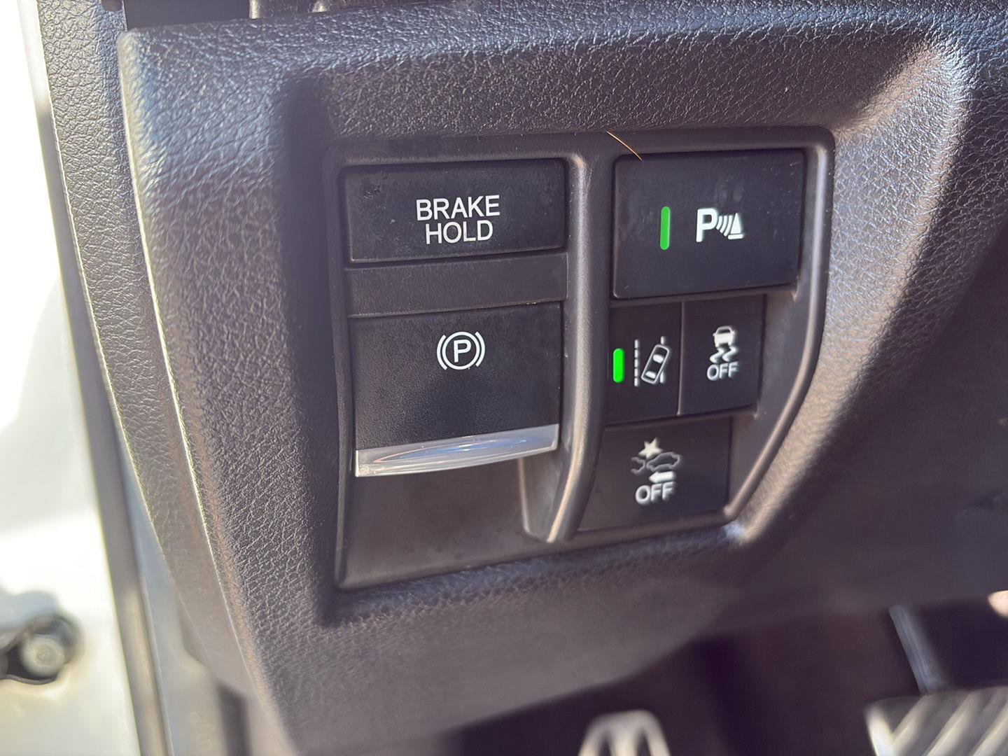 Used 2020 Acura MDX A-Spec image 11