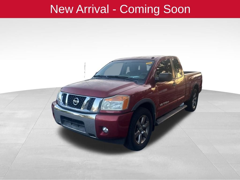 Used 2015 Nissan Titan SV w/ SV Value Truck Package RWD image 2