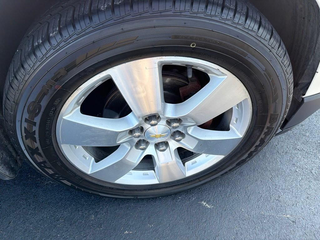 Used 2014 Chevrolet Traverse LTZ AWD/4WD image 4