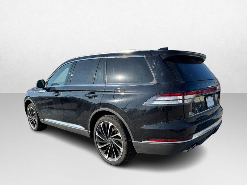 Certified 2025 Lincoln Aviator Reserve w/ Equipment Group 201A image 7