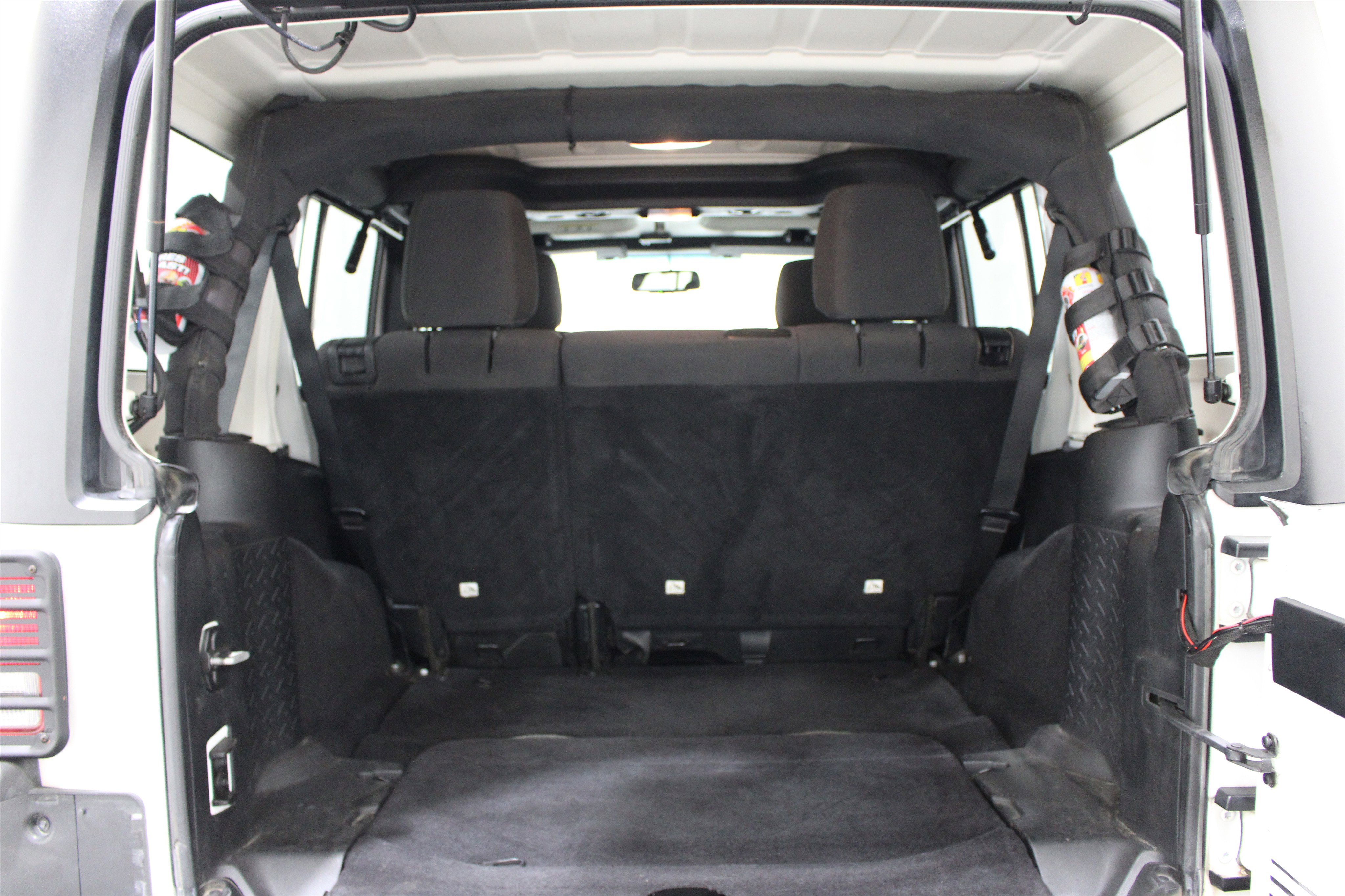 Used 2015 Jeep Wrangler Unlimited Sport w/ Quick Order Package 24S AWD/4WD image 18