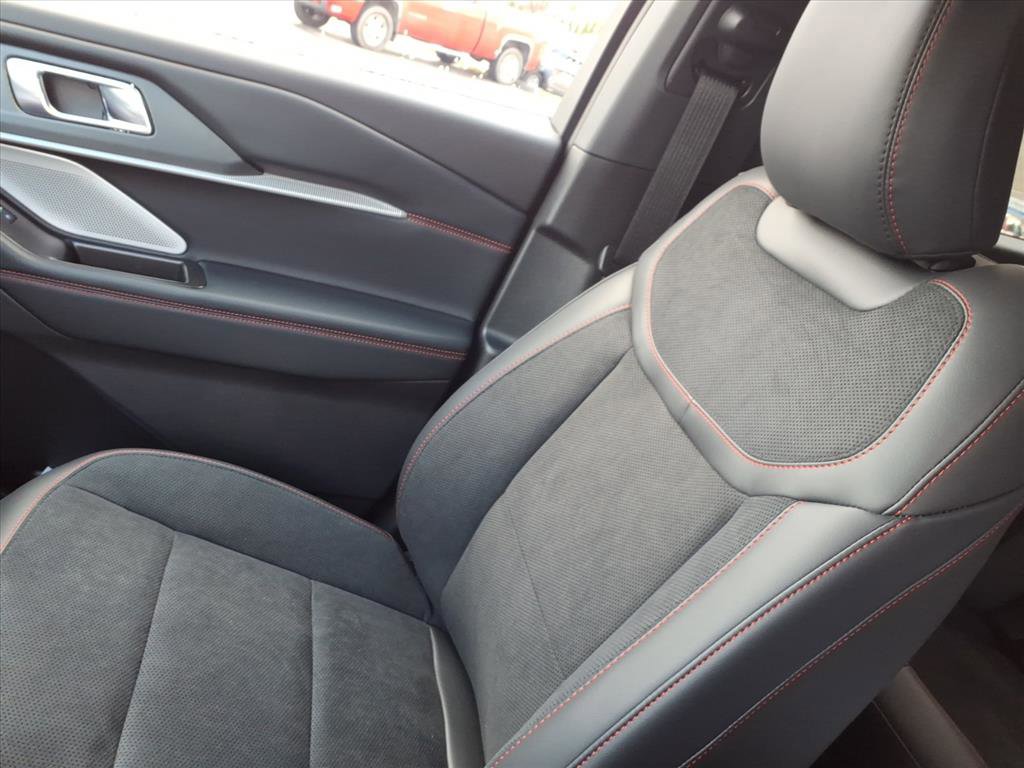 New 2026 Ford Explorer ST w/ Sun And Sound Package image 18
