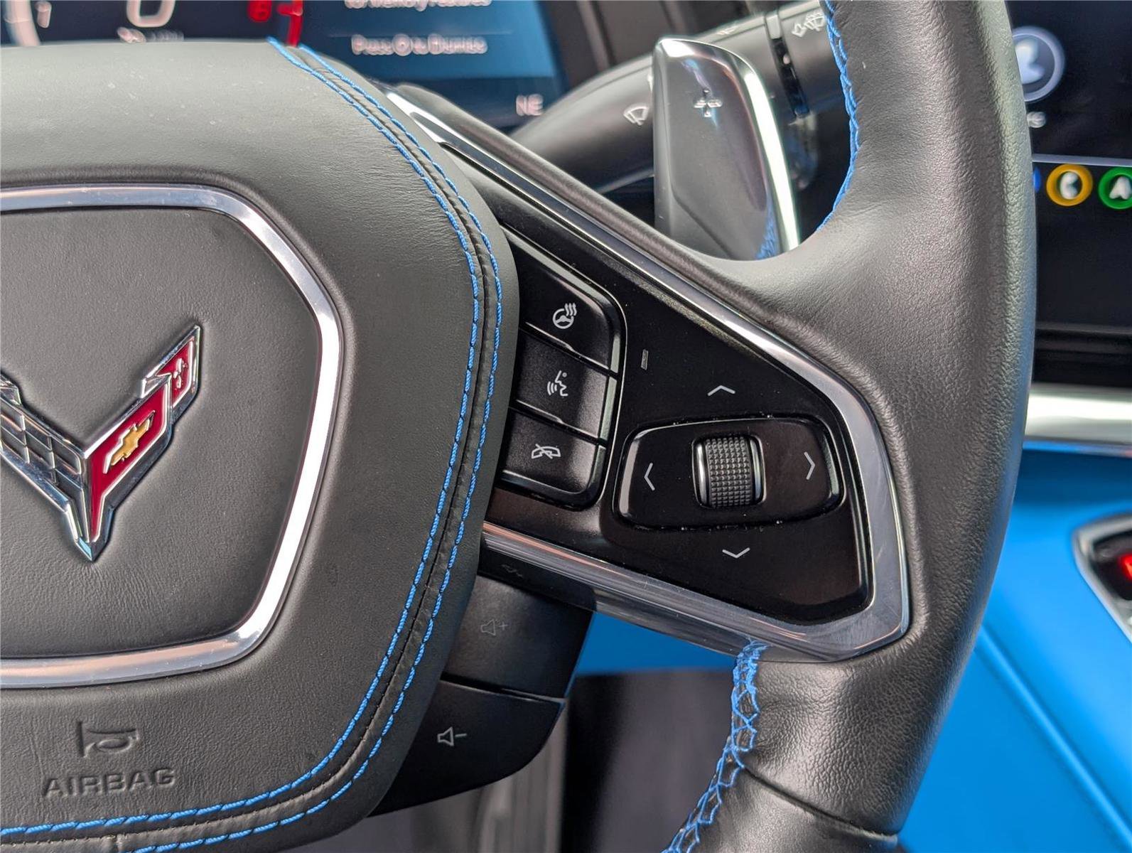 Used 2020 Chevrolet Corvette Stingray Premium Conv w/ 3LT Preferred Equipment Group image 22