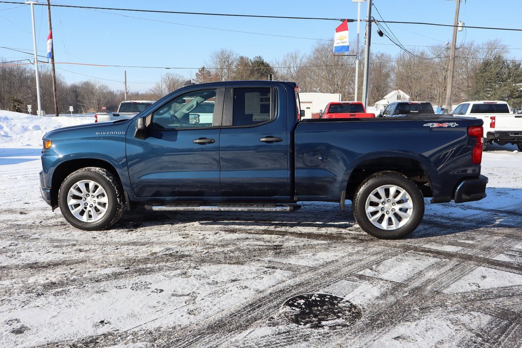 Used 2021 Chevrolet Silverado 1500 Custom image 21