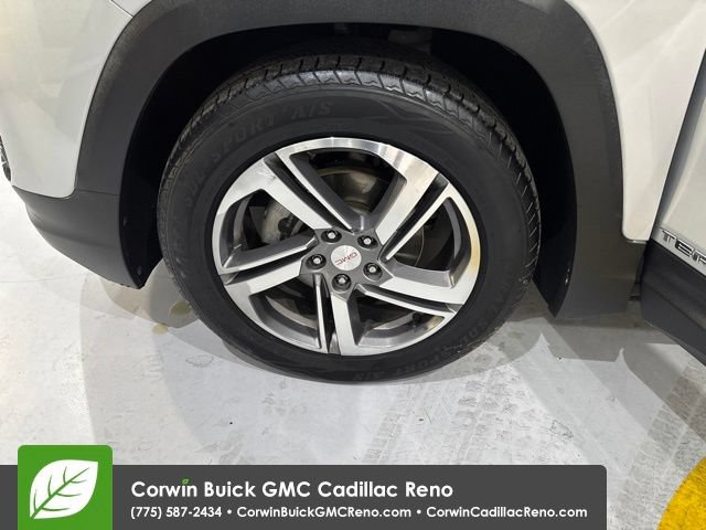 Certified 2019 GMC Terrain SLT FWD image 32