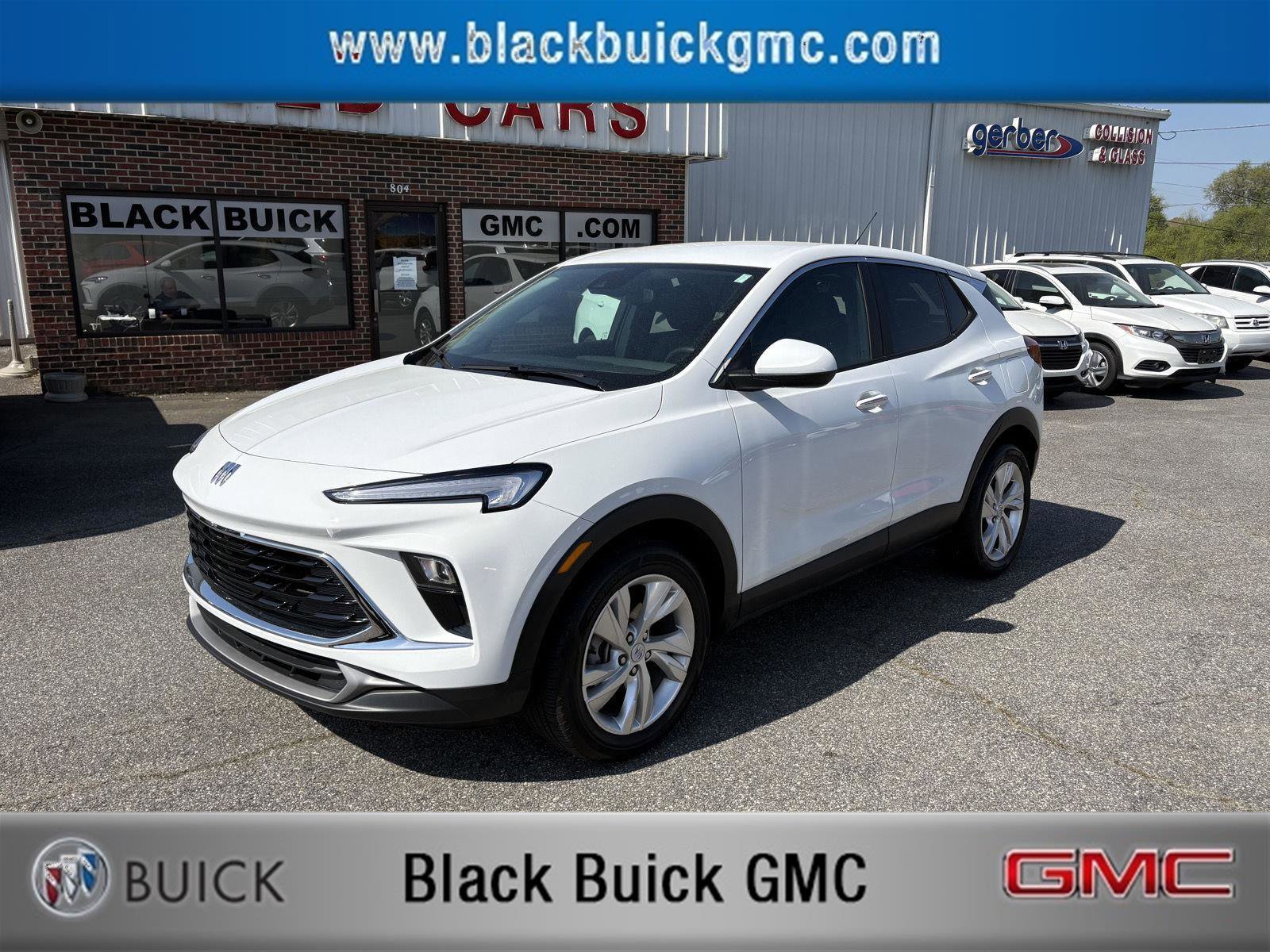 Used 2024 Buick Encore GX Preferred w/ Comfort Package image 1