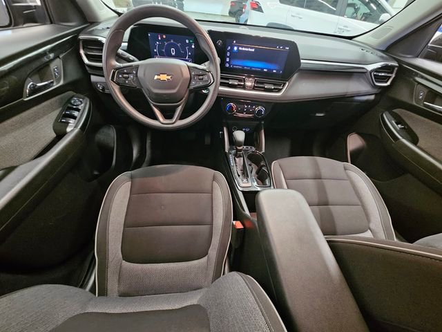 Used 2024 Chevrolet TrailBlazer LT image 12