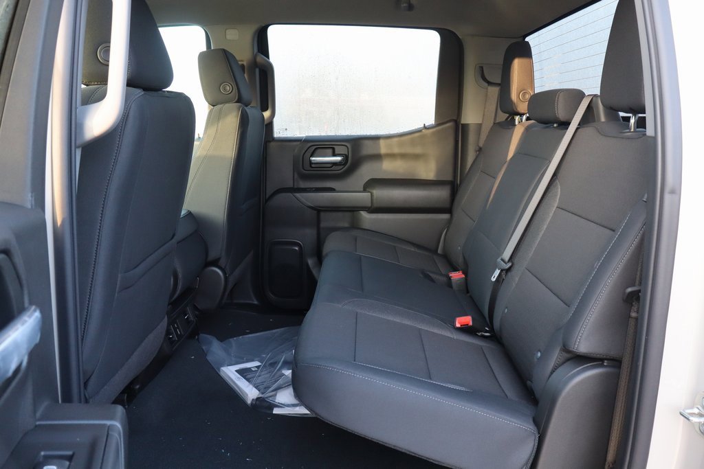 New 2026 Chevrolet Silverado 1500 Custom Trail Boss w/ LPO, Dark Essentials Package image 17