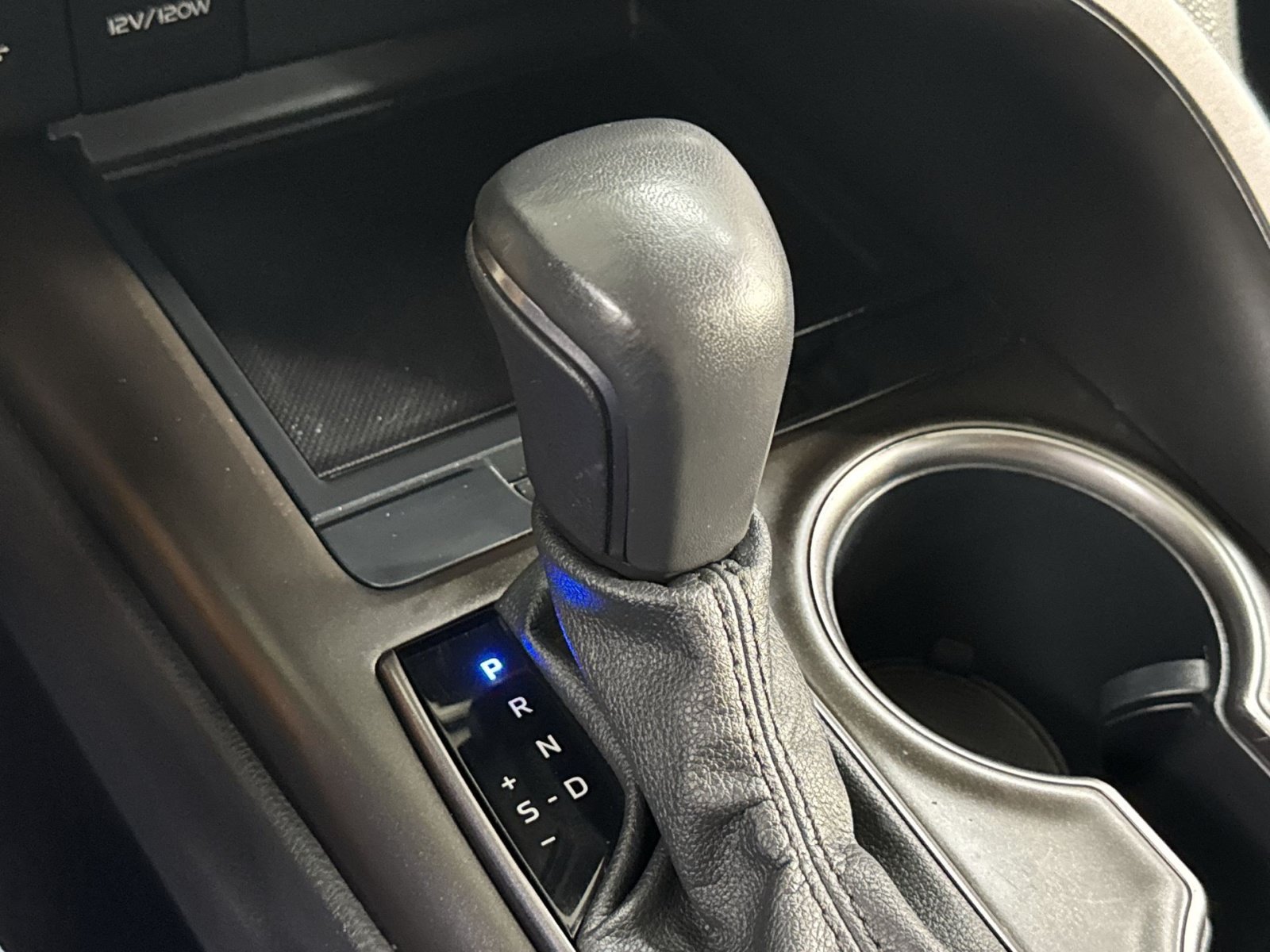 Used 2023 Toyota Camry SE FWD image 34