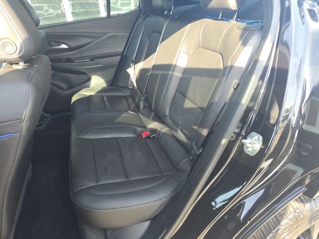 Used 2025 Buick Envista Sport Touring FWD image 27