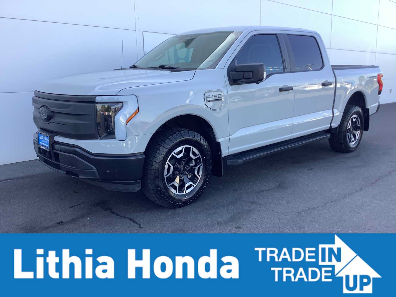 Used 2023 Ford F150 Lightning Pro w/ Tow Technology Package AWD/4WD image 1
