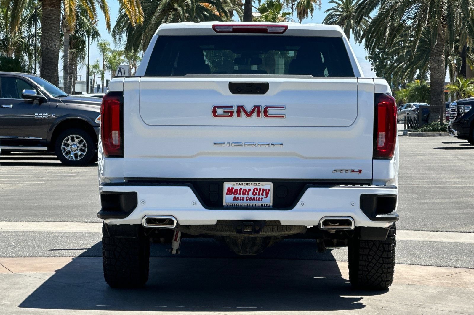 Certified 2025 GMC Sierra 1500 AT4 AWD/4WD image 5