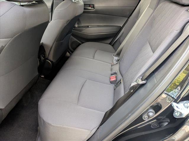 Used 2025 Toyota Corolla Cross LE FWD image 18