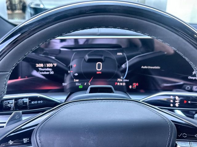 New 2026 Cadillac Lyriq V w/ Exterior Carbon Fiber Package AWD/4WD image 12