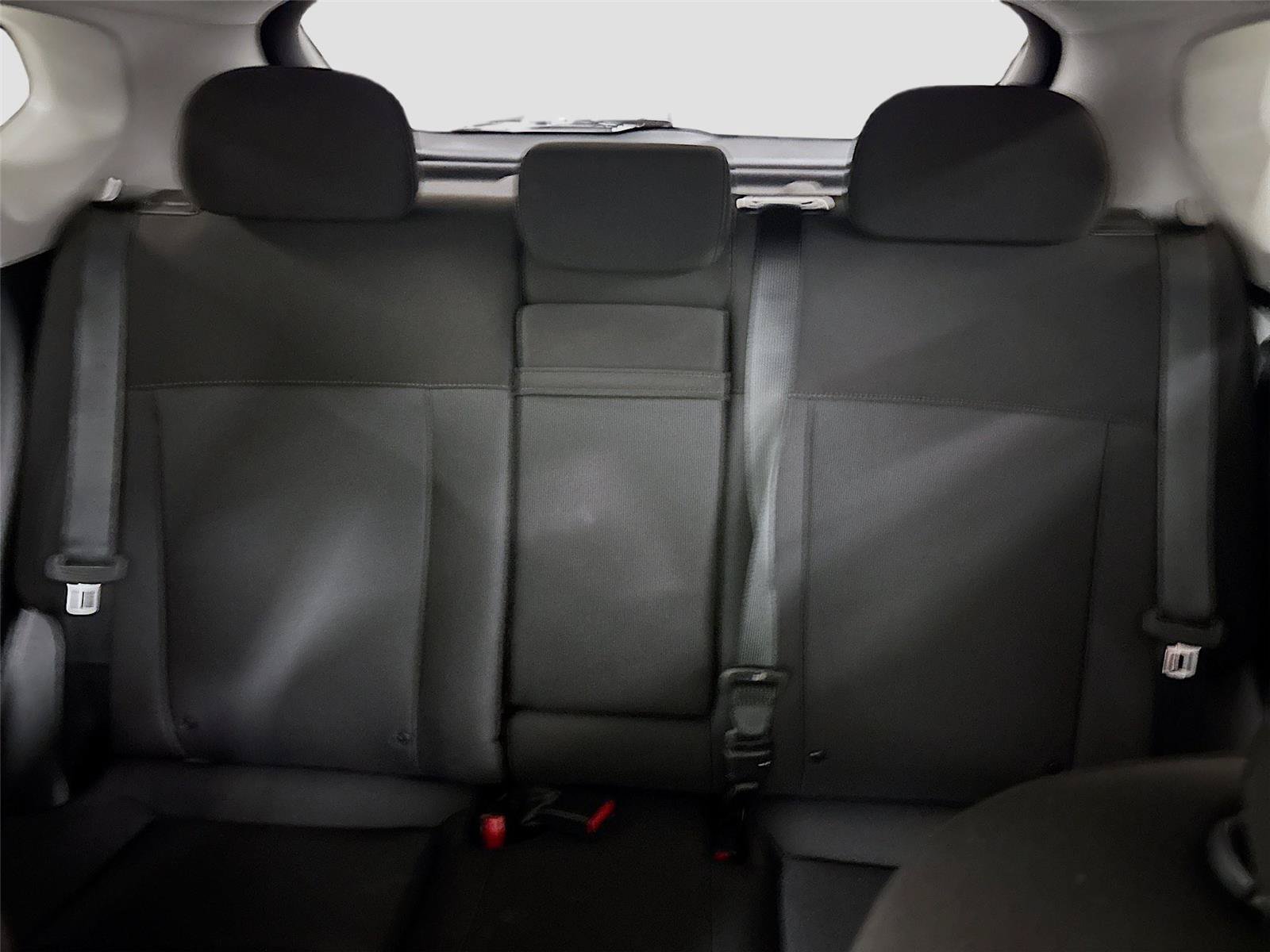 Used 2025 Hyundai Kona SEL FWD image 33