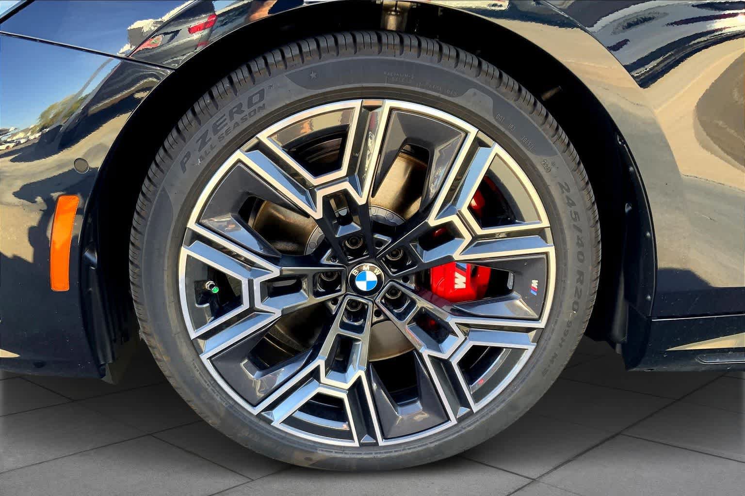 New 2026 BMW i5 eDrive40 w/ M Sport Package RWD image 12
