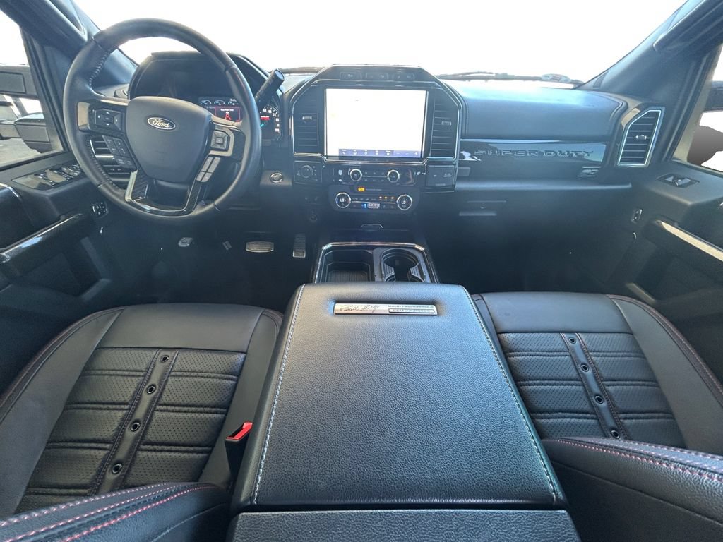 Used 2022 Ford F250 Lariat w/ Lariat Ultimate Package AWD/4WD image 12