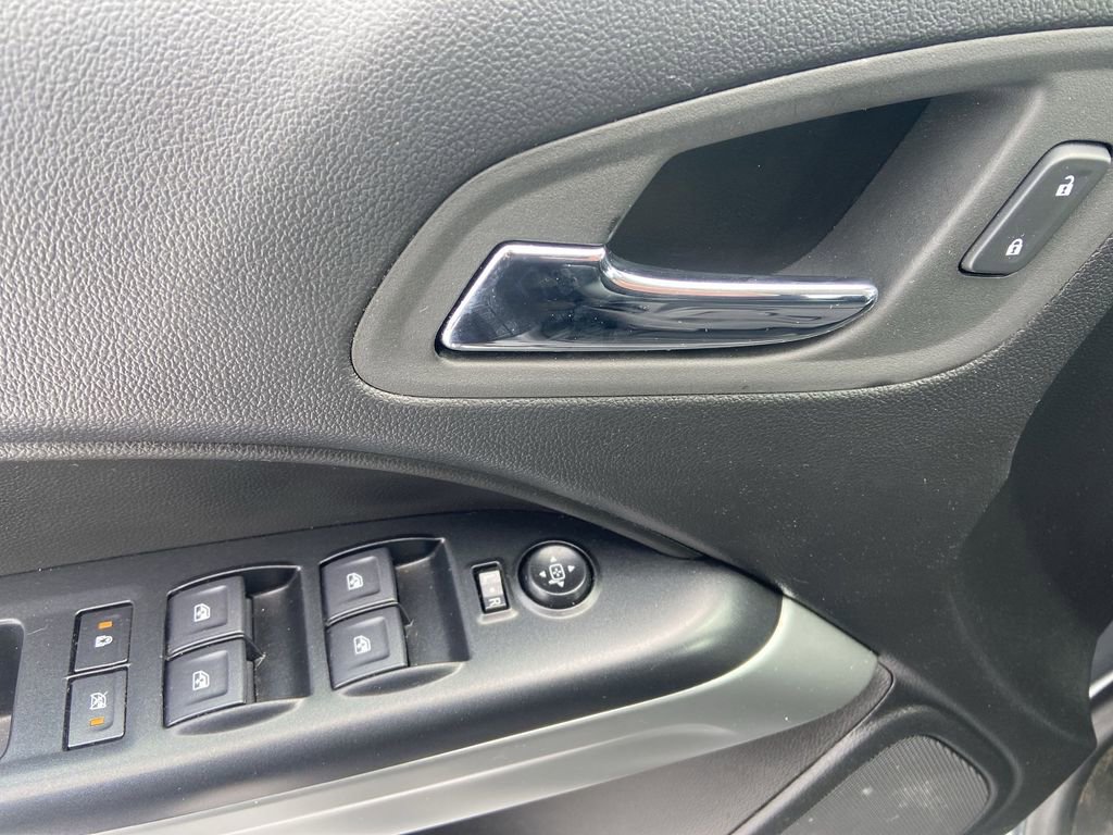 Used 2022 Chevrolet Colorado LT w/ Luxury Package image 22