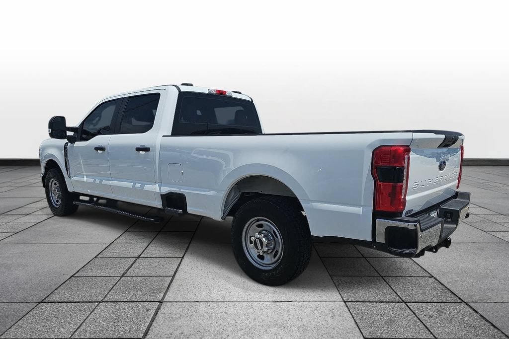 Used 2023 Ford F350 XL w/ 360-Degree Camera Package RWD image 7