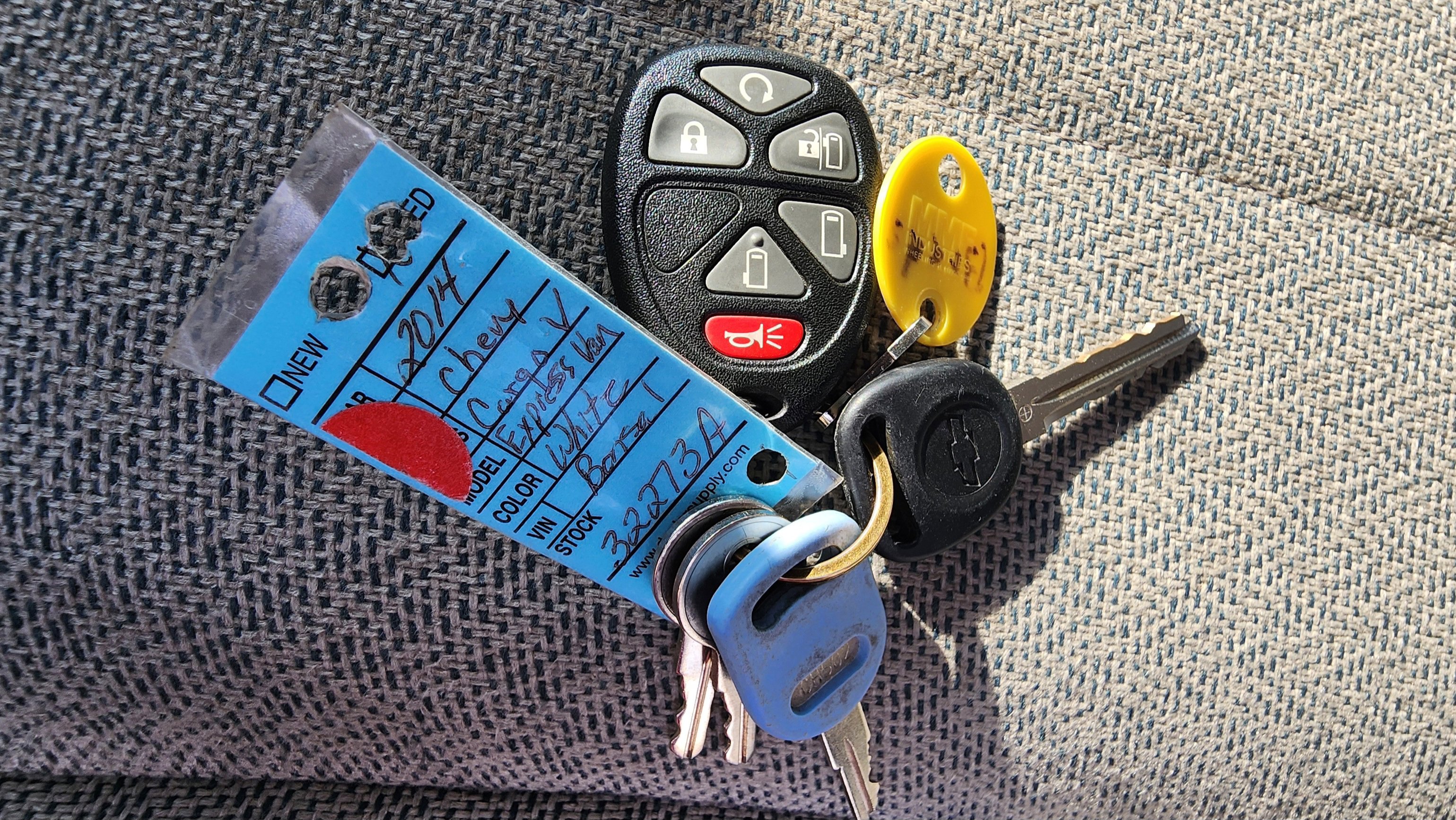 Used 2014 Chevrolet Express 2500 w/ Express Access Plus Package image 16