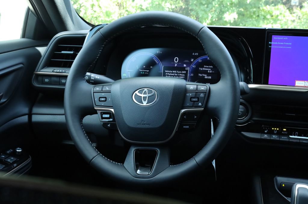 New 2026 Toyota Crown XLE image 37