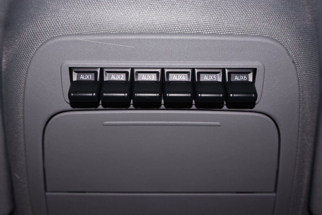 New 2026 Ford F550 4x4 Supercab Super Duty w/ XLT Value Package image 21