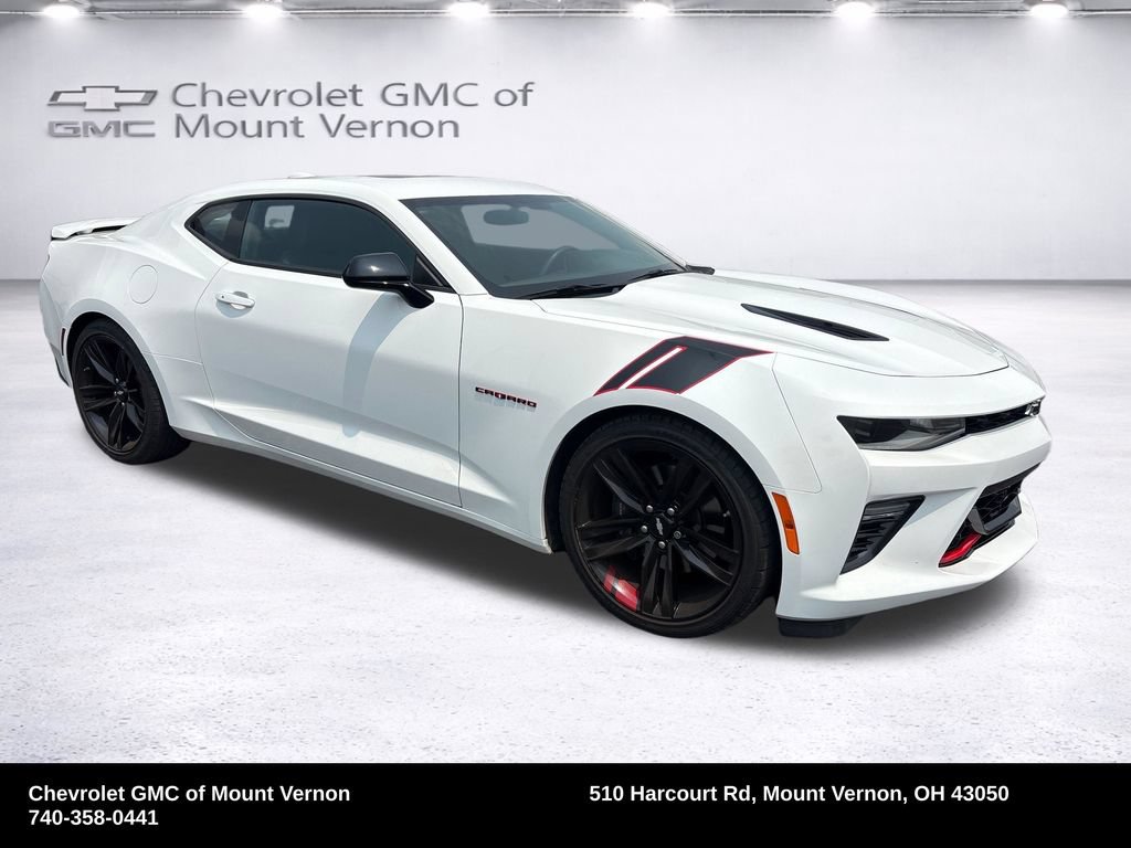 Used 2018 Chevrolet Camaro SS w/ Redline Edition RWD image 9