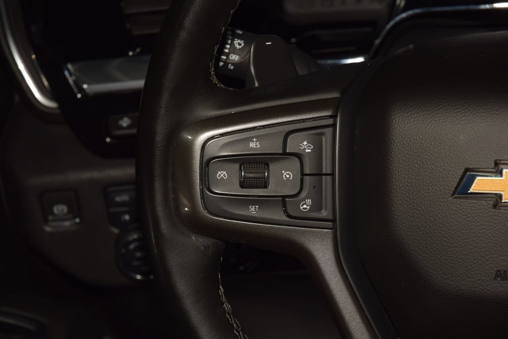 Used 2023 Chevrolet Silverado 1500 High Country w/ High Country Premium Package AWD/4WD image 40