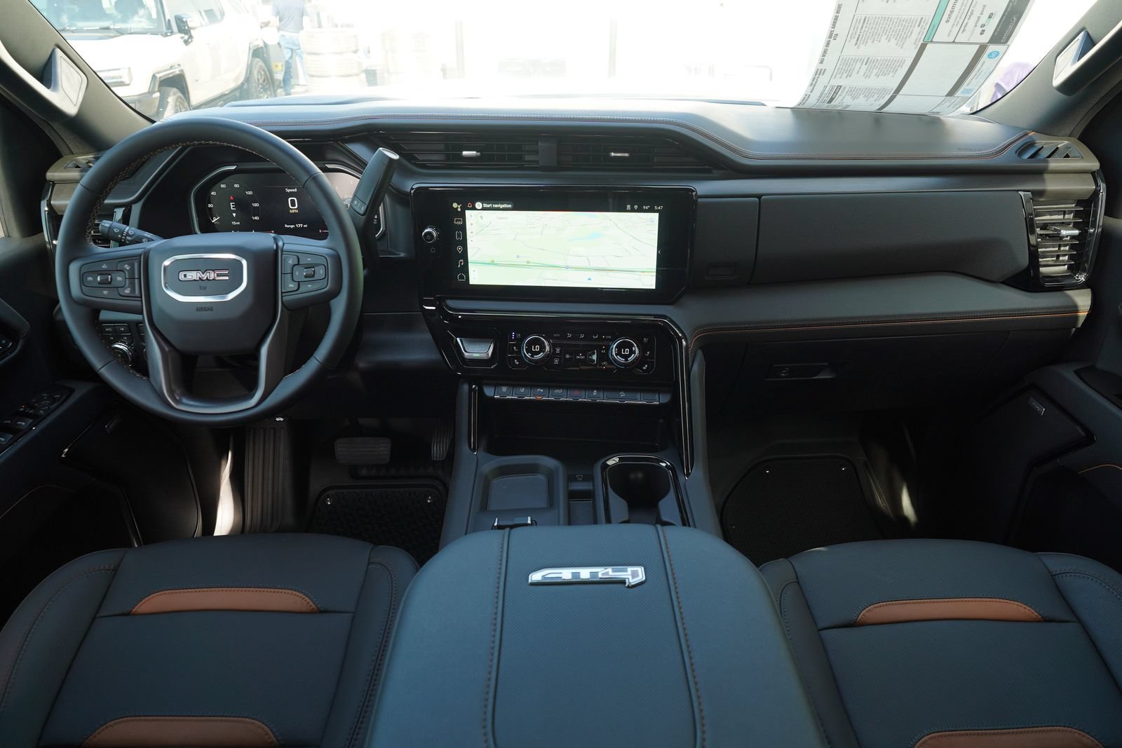 New 2026 GMC Sierra 2500 AT4 w/ AT4 Premium Plus Package AWD/4WD image 7