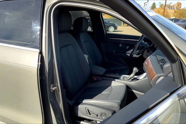 Certified 2021 Audi Q3 2.0T Premium Plus w/ Premium Plus Package image 7