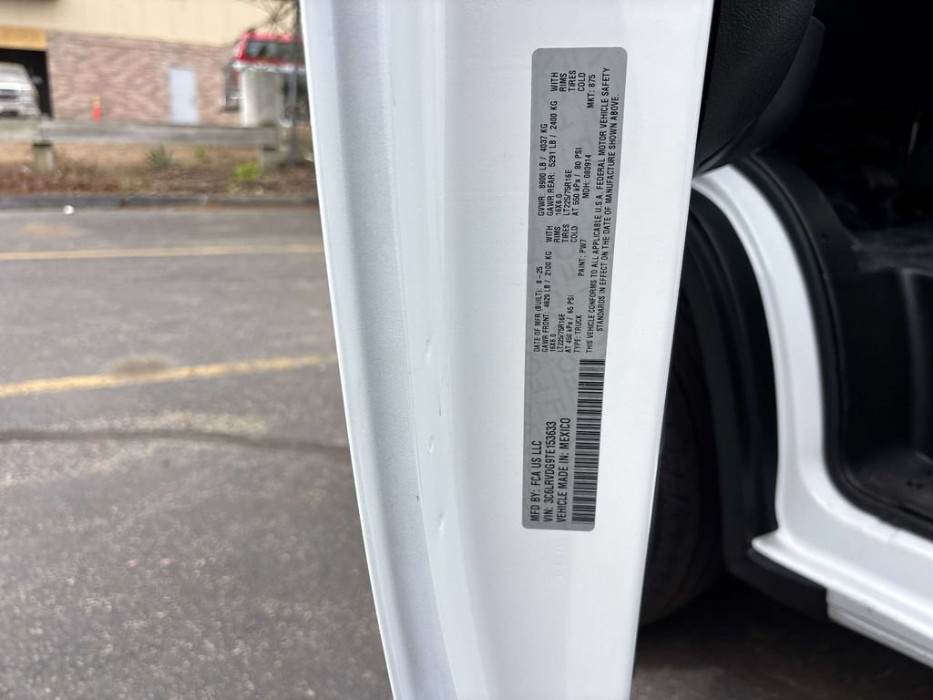 Used 2026 RAM ProMaster 2500 w/ Convenience Group FWD image 32