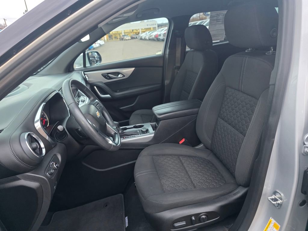Used 2022 Chevrolet Blazer LT image 6